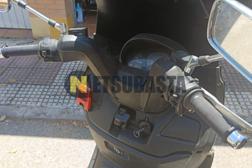 Suzuki Burgman 400 1999