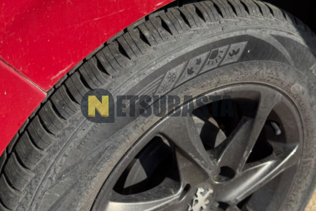Peugeot 208 1.2 PureTech 2016