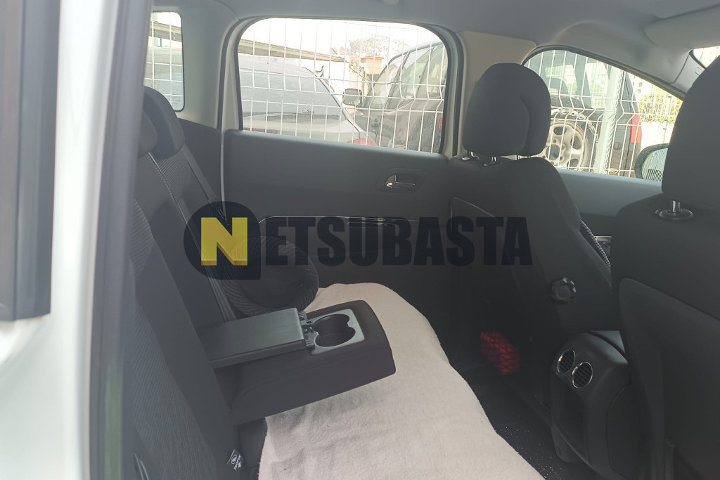 Peugeot 3008 1.6 HDi FAP 2011