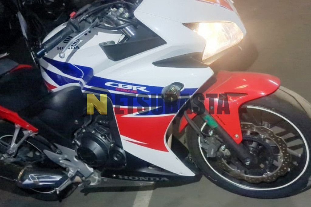Honda CBR 500 R 2014