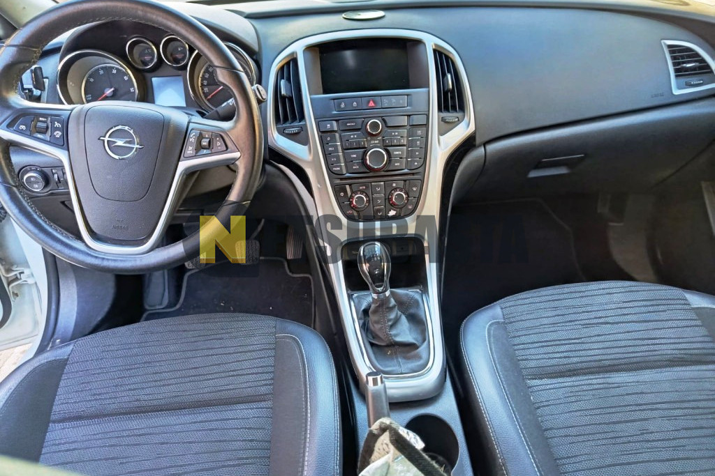 Opel Astra 1.6 CDTi 2015