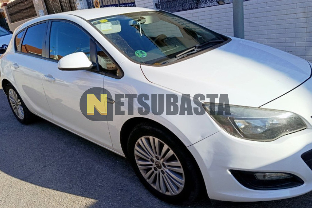 Opel Astra 1.6 CDTi 2015