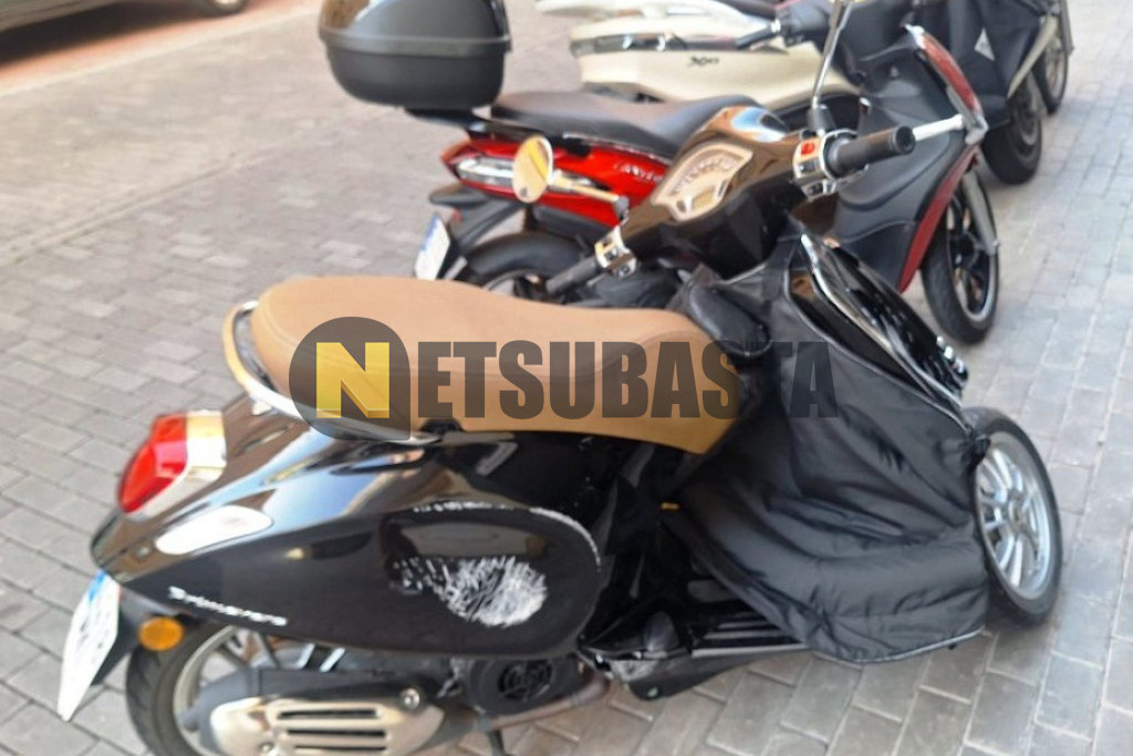 Piaggio Vespa Primavera 125 2023