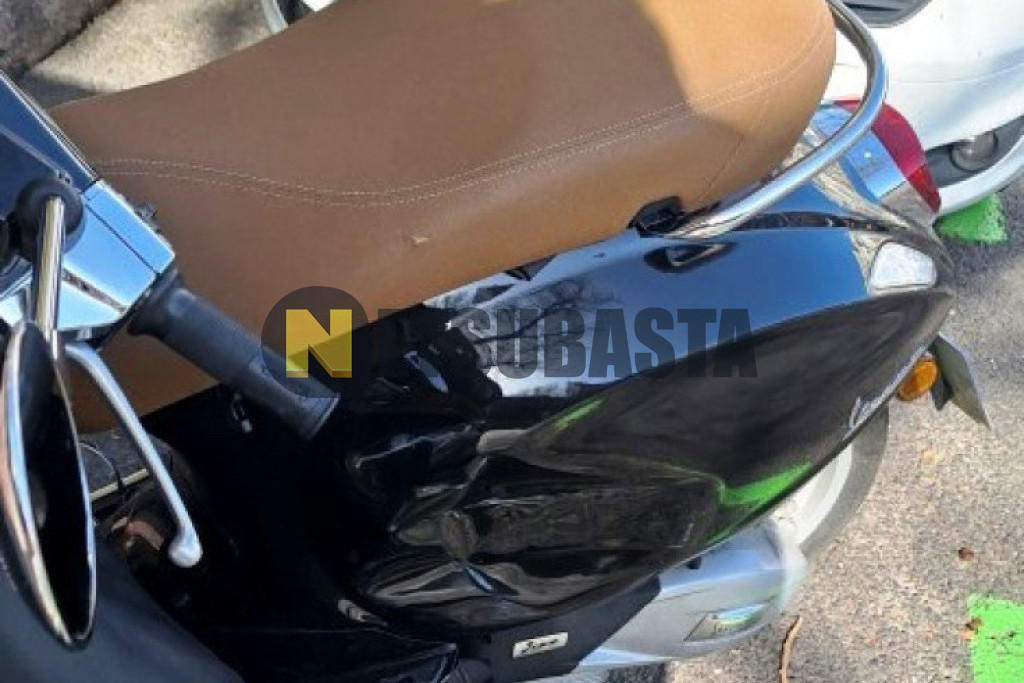 Piaggio Vespa Primavera 125 2023