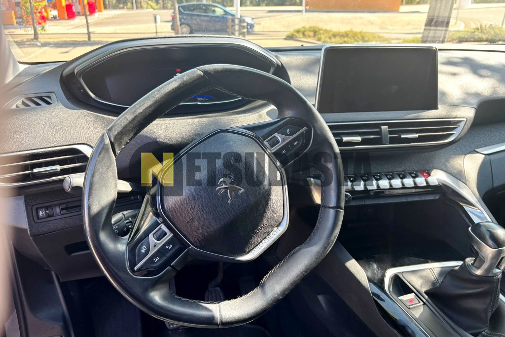 Peugeot 5008 1.5 BlueHDi 2018