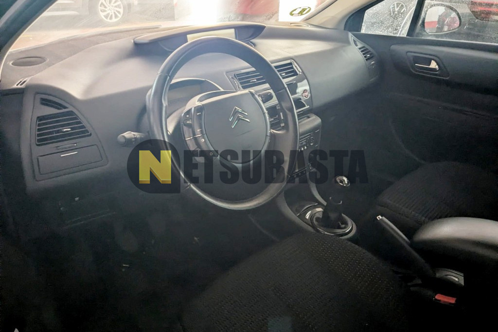 Citroën C4 1.6i 16cv 2006