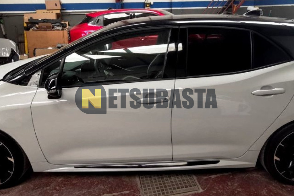 Toyota Corolla 180H GR-SPORT 2022