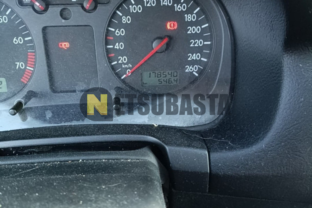 Volkswagen Golf 1.6 2002