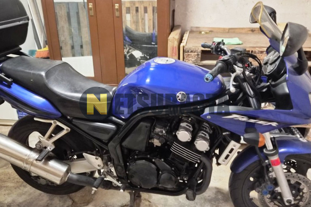 Yamaha FZS 600 Fazer 2003
