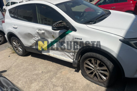 Toyota RAV4 2.5 hybrid 2018