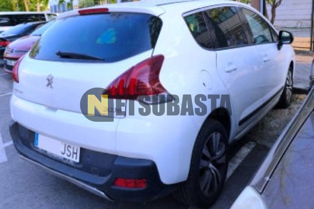 Peugeot 3008 1.2 PureTech 2016
