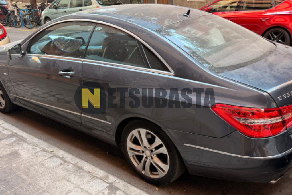 Mercedes-Benz E 350 CDI BlueEFFICIENCY Coupé 2010