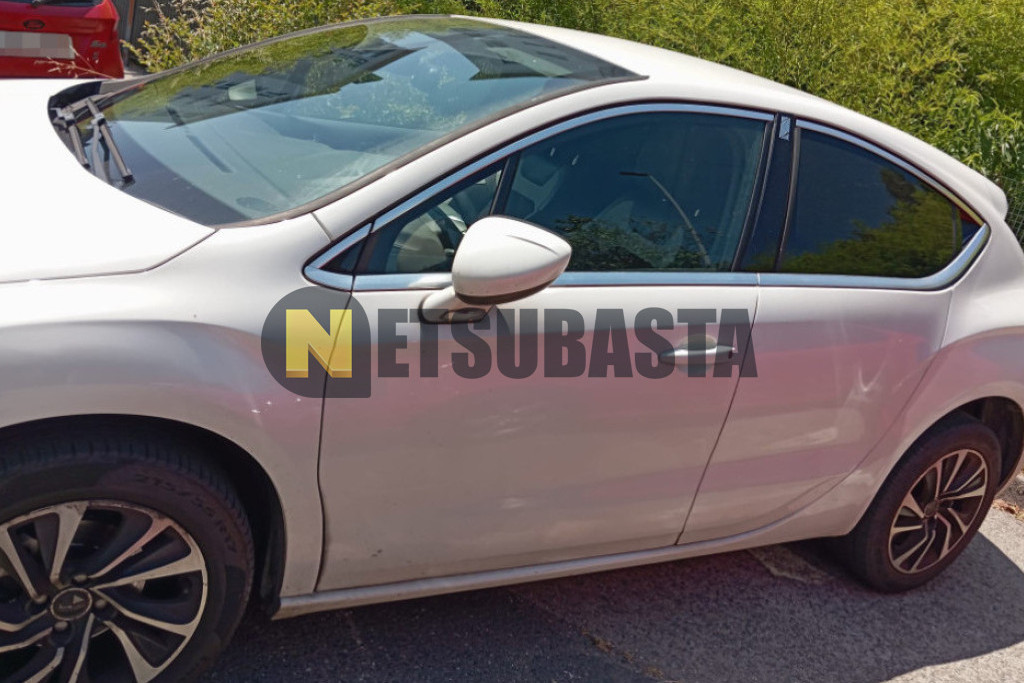 Citroën DS4 1.6 VTi 2013