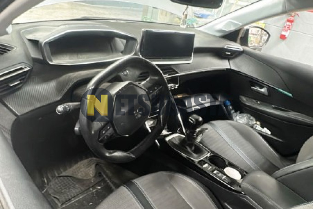 Peugeot 208 1.2 PureTech 2020