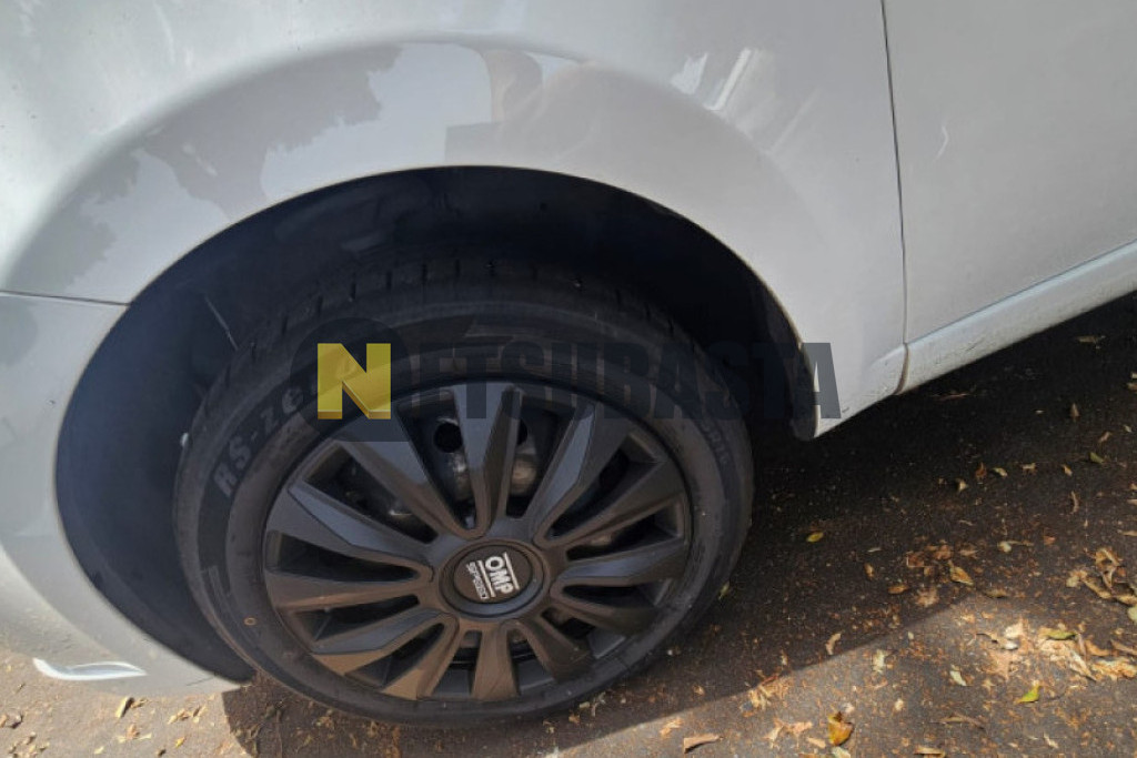 Chevrolet Aveo 1.2 16v 2011
