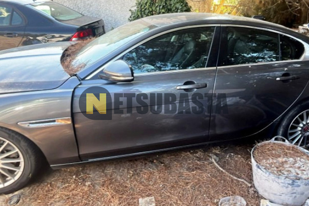 Jaguar XE 2.0 Diesel Auto 2016