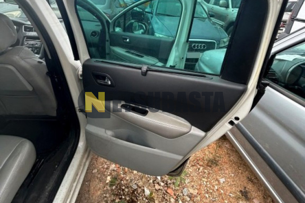 Peugeot 5008 2.0 HDI FAP 2010