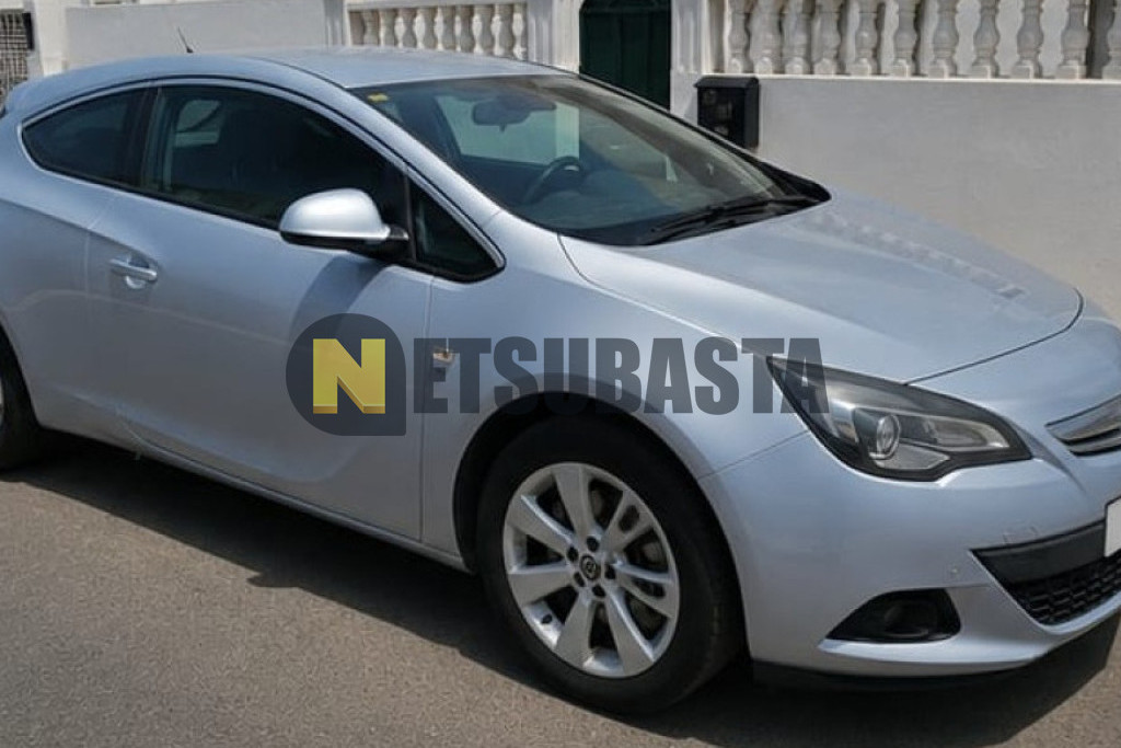 Opel Astra GTC 1.4 Turbo 2015