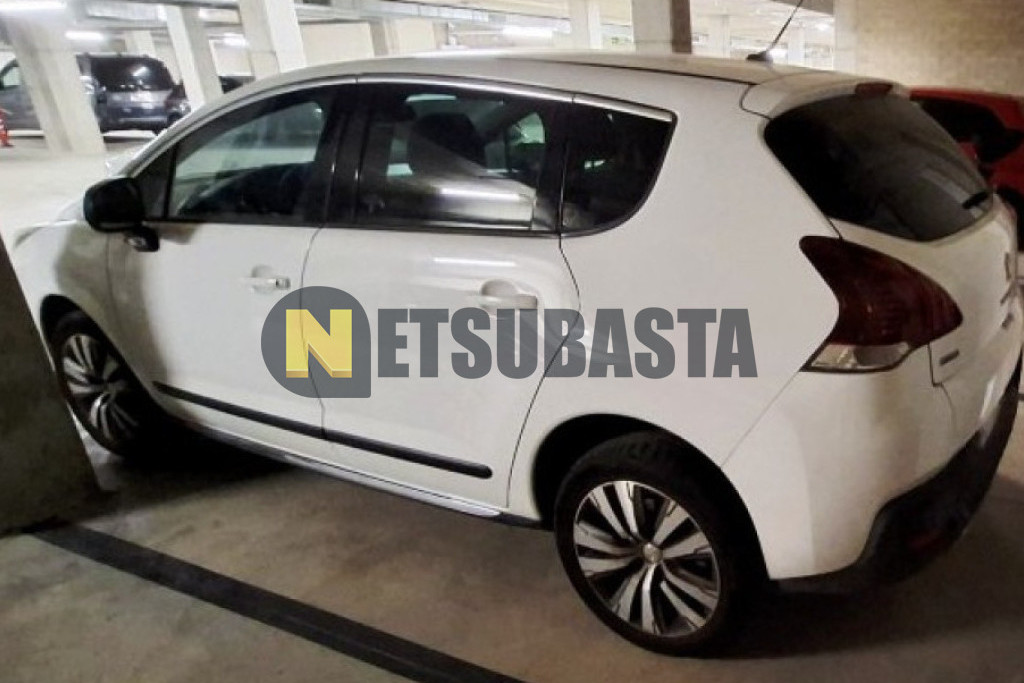 Peugeot 3008 1.2 PureTech 2016