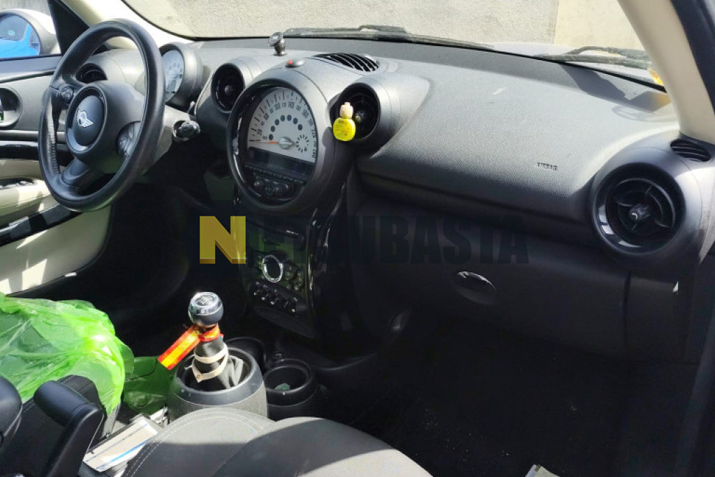 Mini Cooper D Paceman ALL4 2014