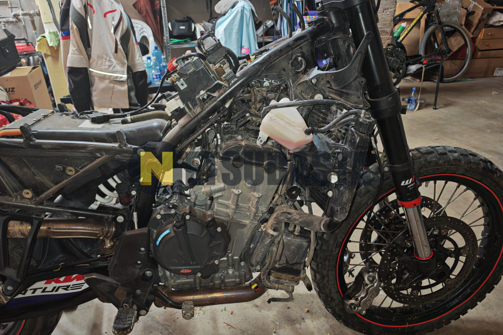 KTM 790 Adventure 2024