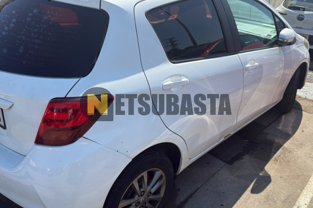 Toyota Yaris 90D 2015