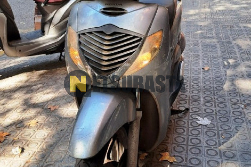 Honda SCOOPY SH125 2005