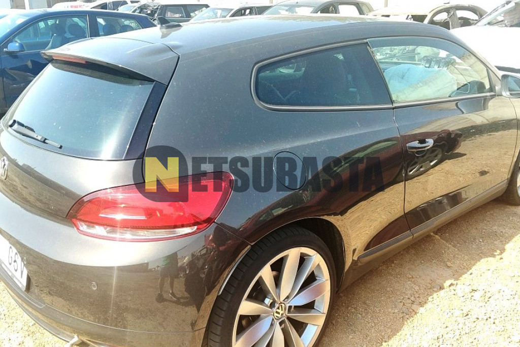 Volkswagen Scirocco 2.0 TSI DSG 2010