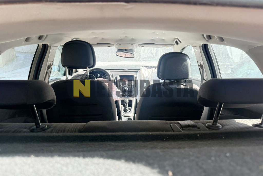 Opel Astra 1.7 CDTi 2011
