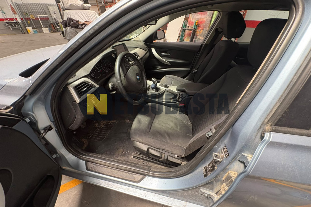 Bmw 318d Touring 2012