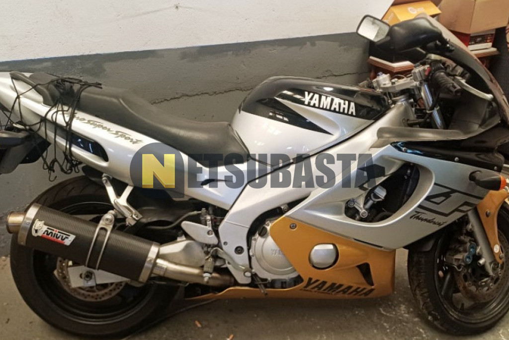Yamaha YZF 600 Thundercat 2000