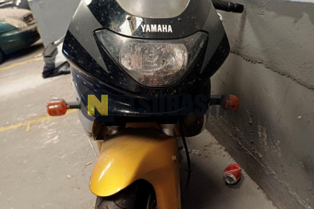 Yamaha YZF 600 Thundercat 2000