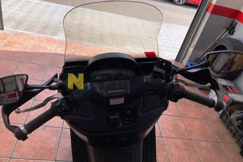 Suzuki Burgman 400 2003