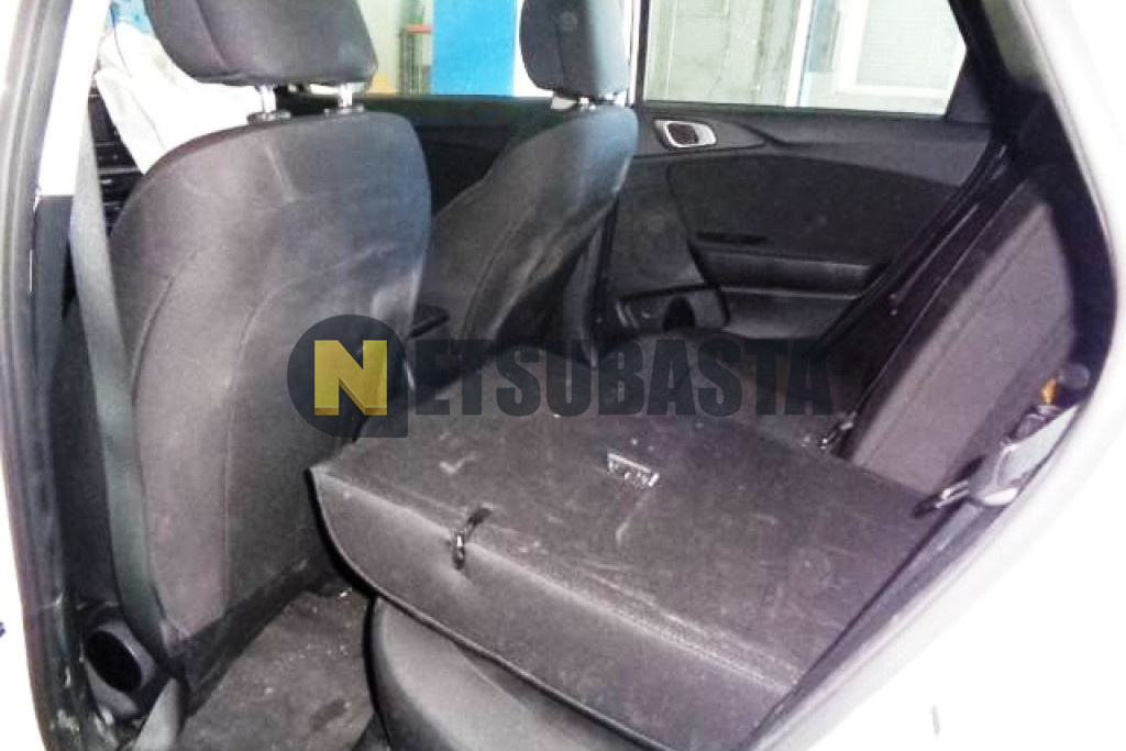 Kia Ceed Tourer 1.6 CRDi MHEV 2023