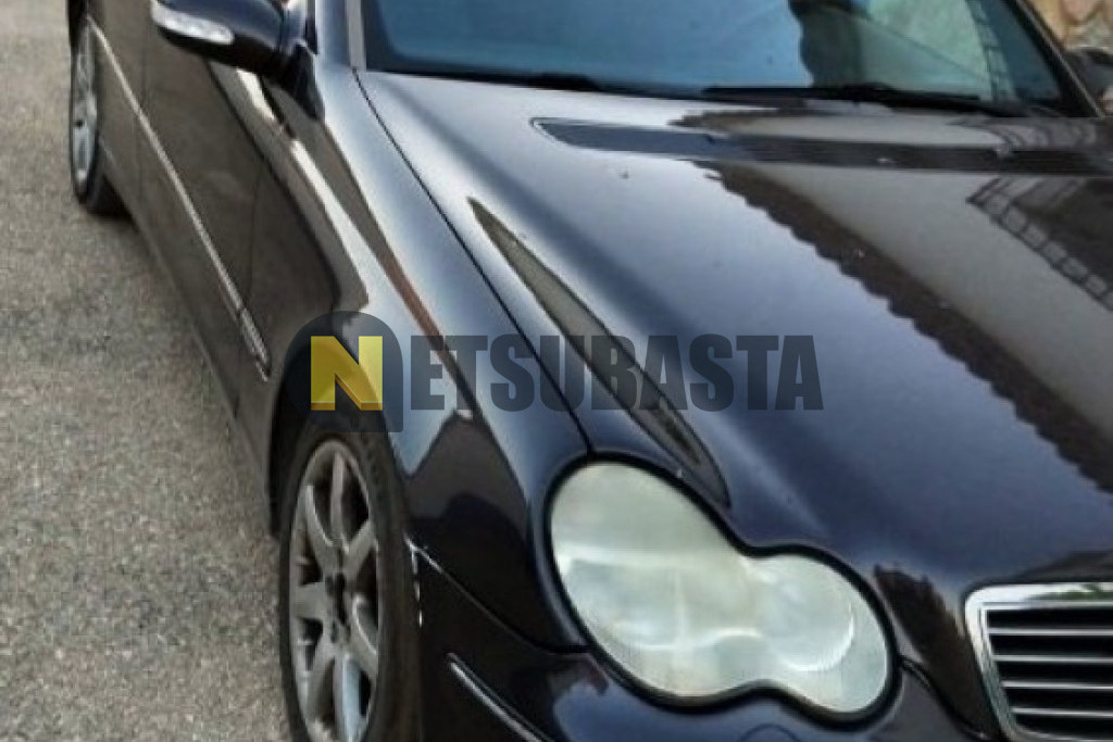 Mercedes-Benz C 270 CDI Aut. 2001