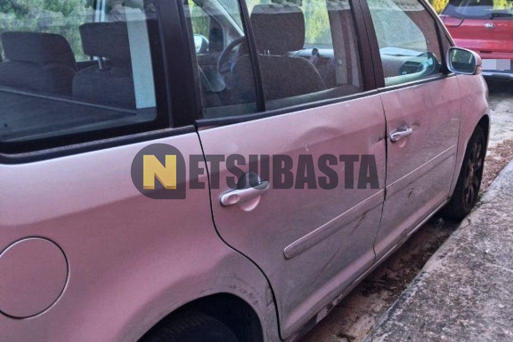 Volkswagen Touran 1.6 FSI 2005