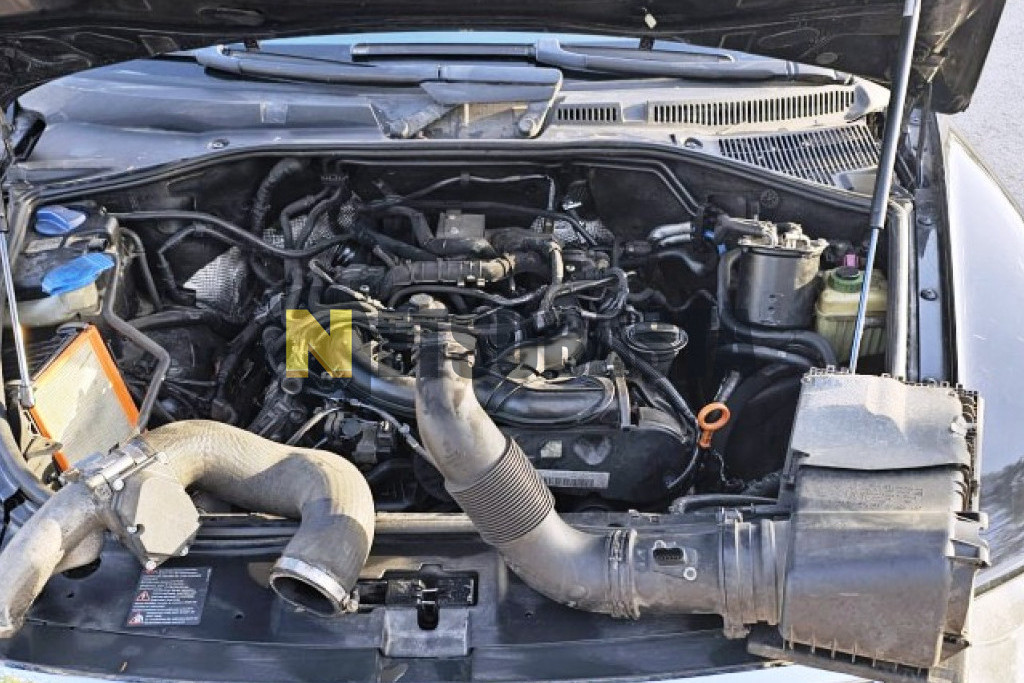 Volkswagen Touareg 3.0 V6 TDI Tiptronic 6 vel. 2006