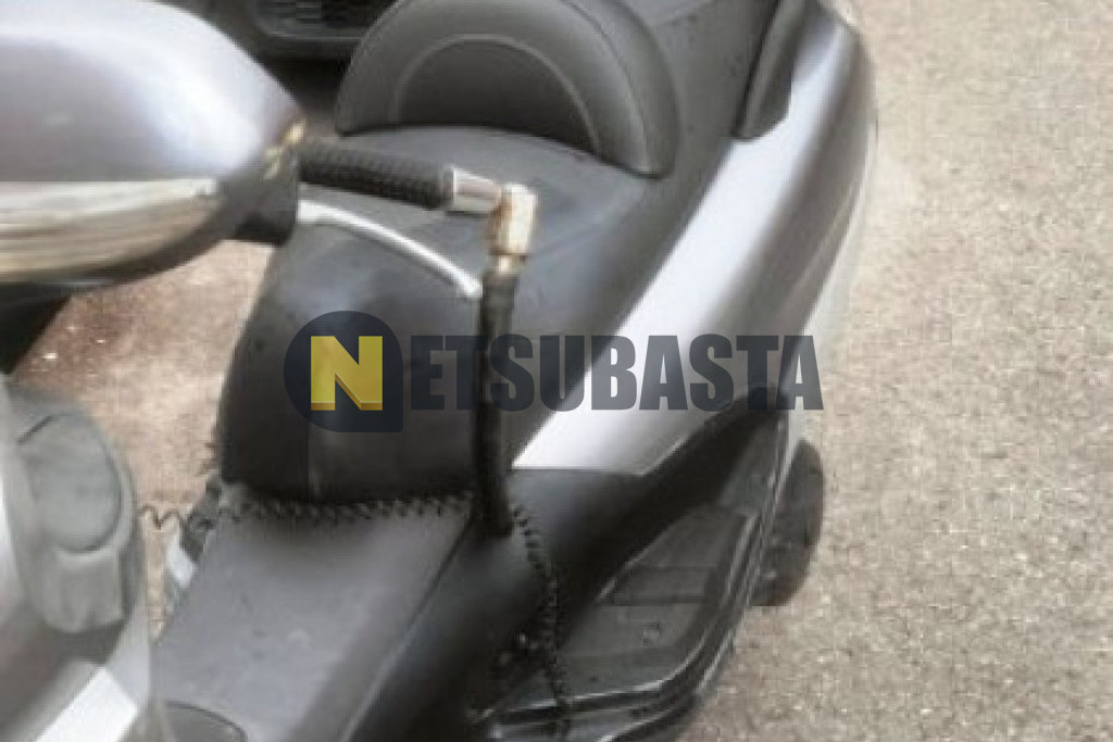 Piaggio X9 500 2006