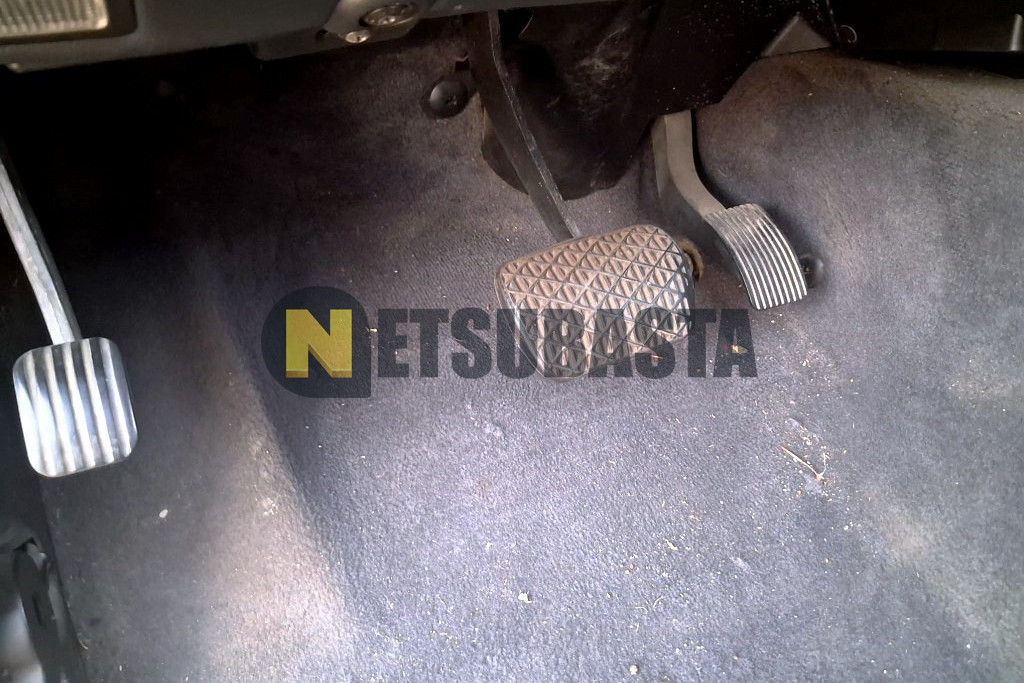 Mercedes-Benz ML 320 2001