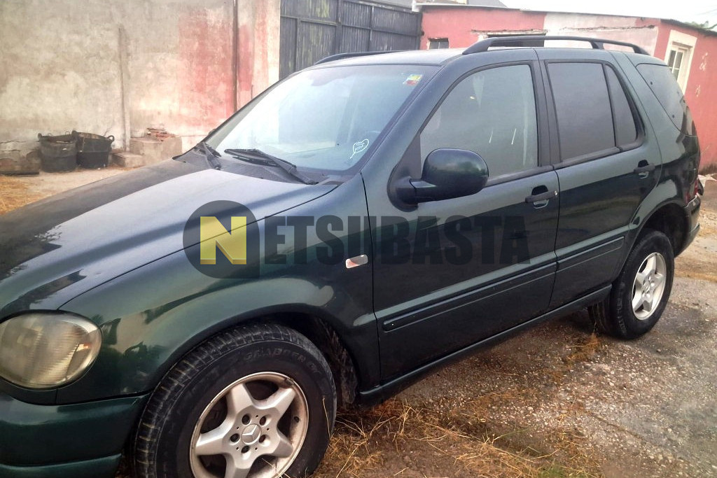 Mercedes-Benz ML 320 2001