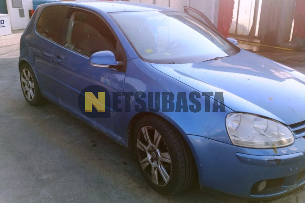 Volkswagen Golf 1.6 FSI 2004