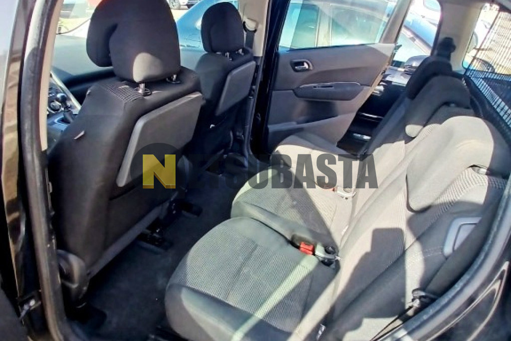 Peugeot 5008 1.6 HDi FAP 2009
