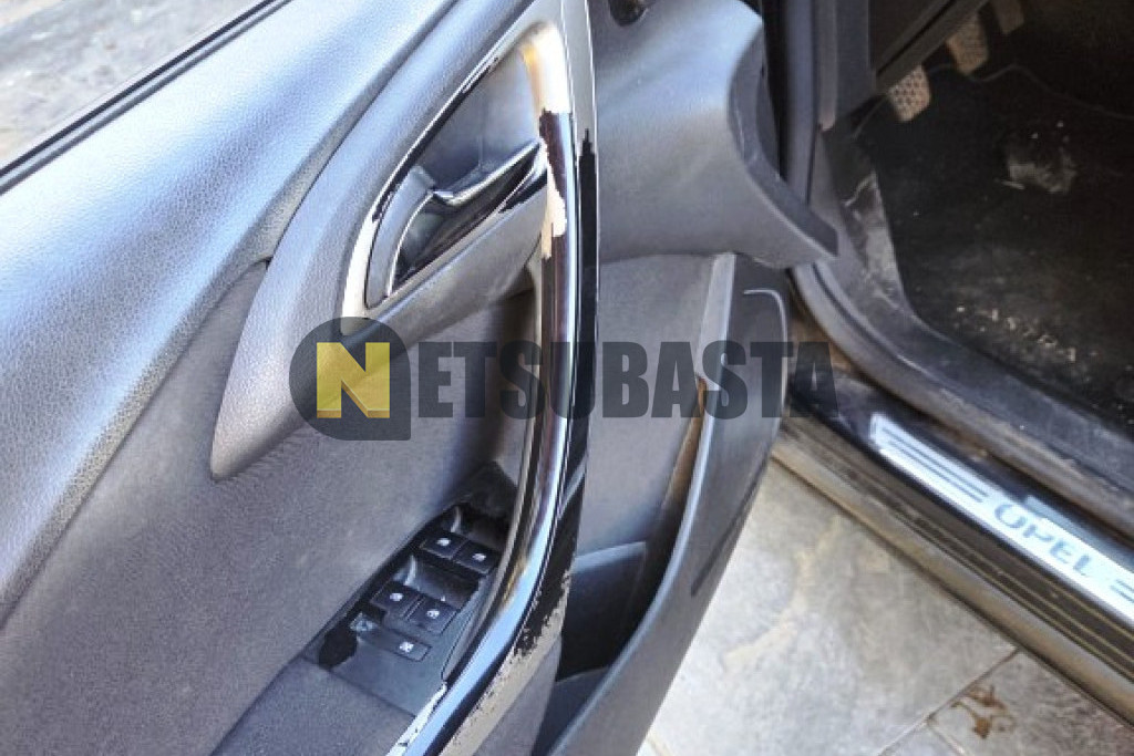 Opel Astra 1.7 CDTi 2012