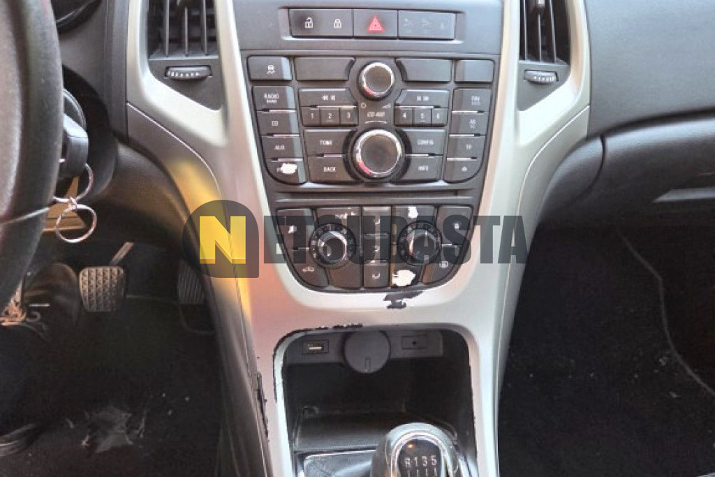 Opel Astra 1.7 CDTi 2012