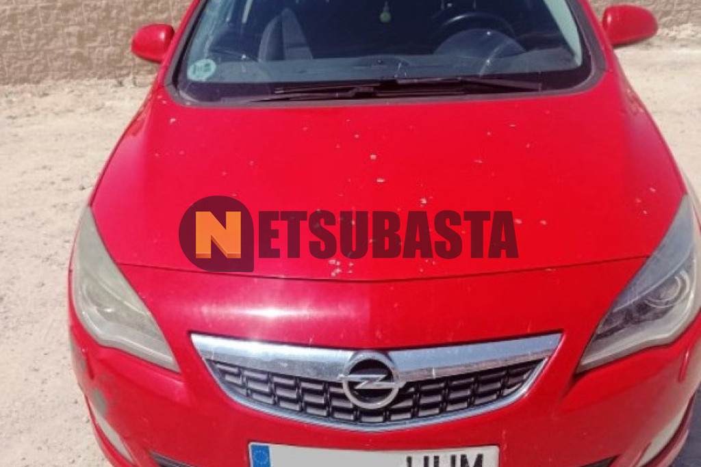 Opel Astra 1.7 CDTi 2011