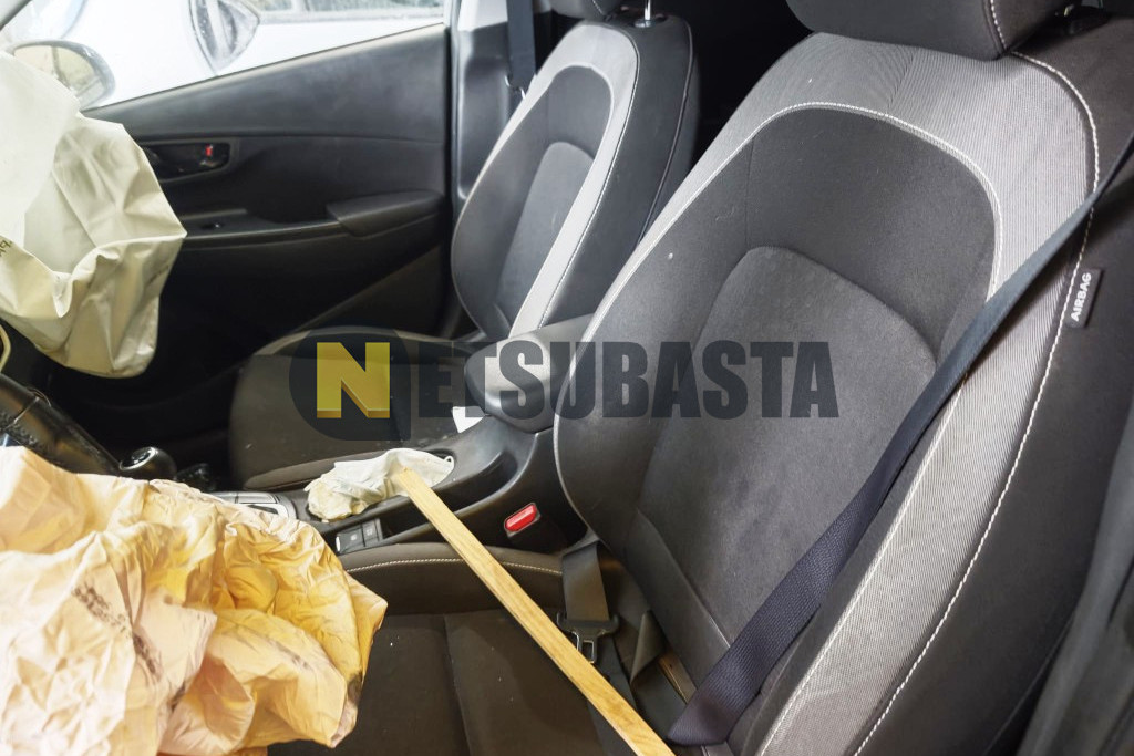Hyundai Kona Híbrido 1.6 GDi DCT 2020