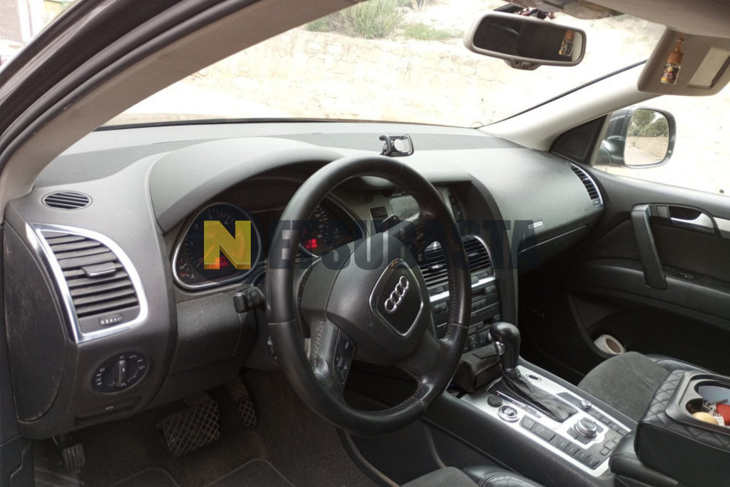 Audi Q7 3.0 TDI quattro tiptronic 6 vel. 2006