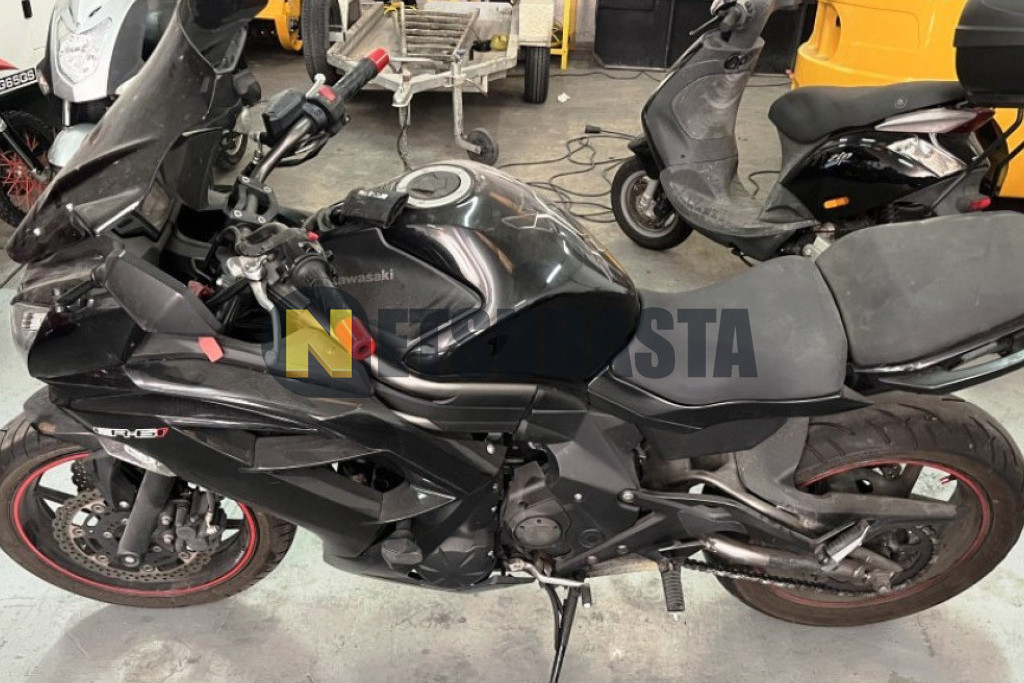 Kawasaki ER 6F 2013
