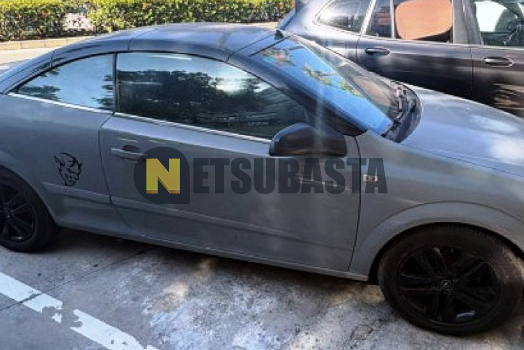 Opel Astra TwinTop 1.6 16V 2008