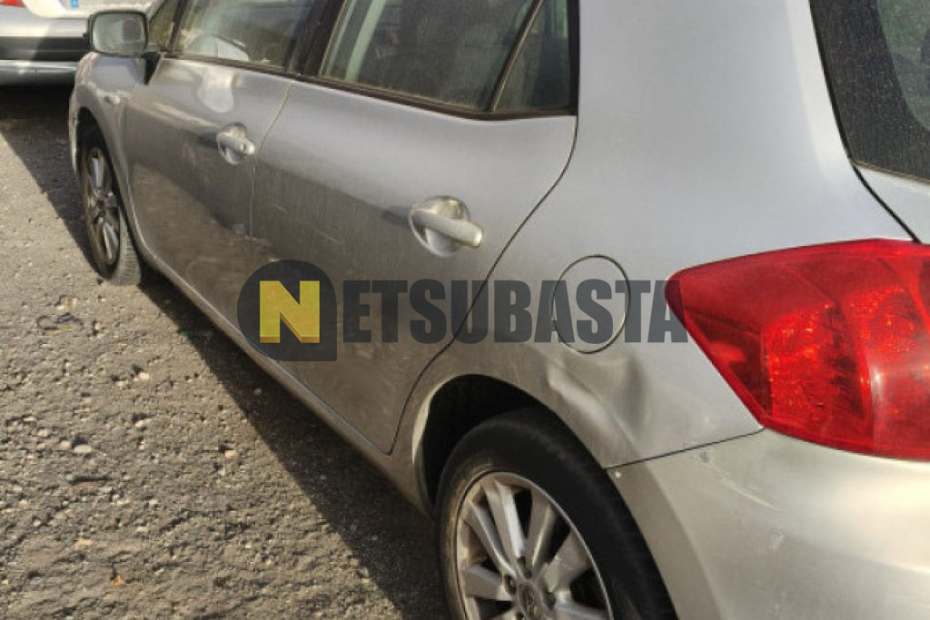 Toyota Auris 1.4 VVT-i 2008